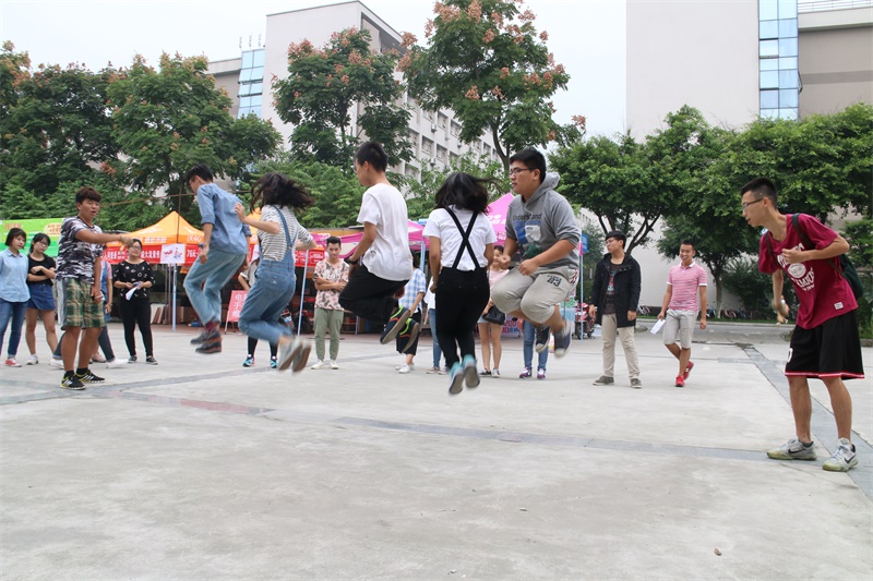 向优秀看齐——新葡的京集团8814第二期团校培训暨第二届学生干部培训会圆满结束