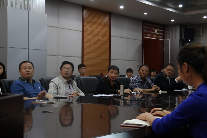 校庆倒计时：新葡的京官网“燃情双庆 畅享欢乐”