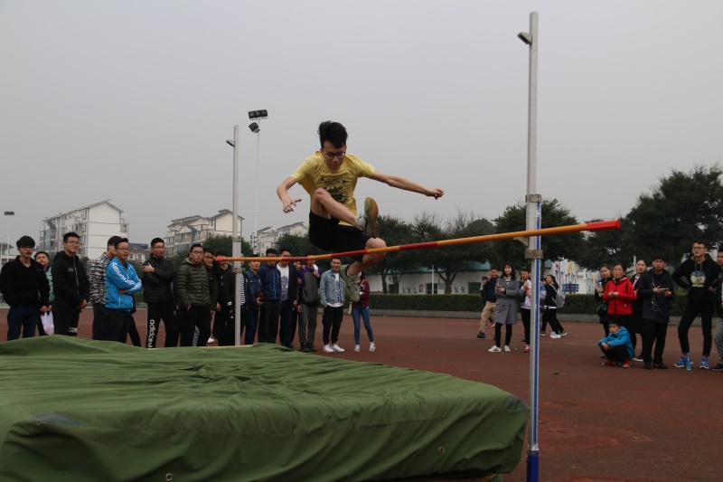 青春飞扬 活力四射 ——新葡的京集团8814第二届运动会彰显风采