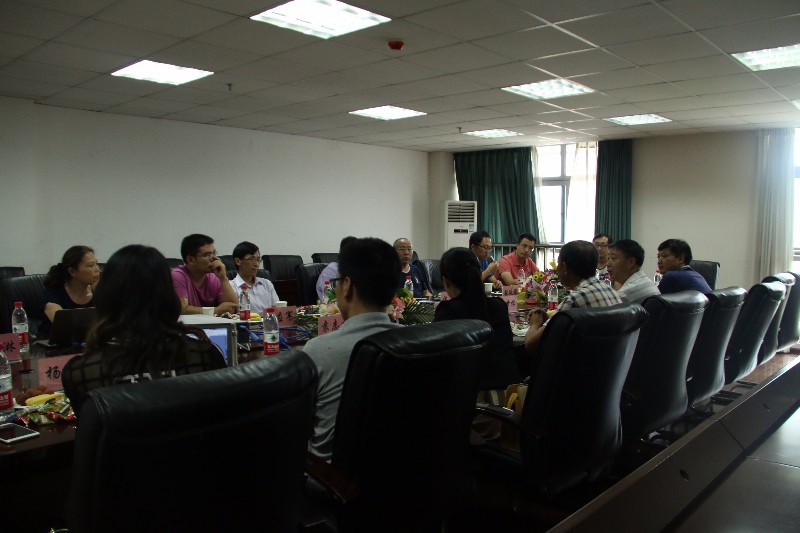 新葡的京集团8814举行潘绍伦离岗欢送会