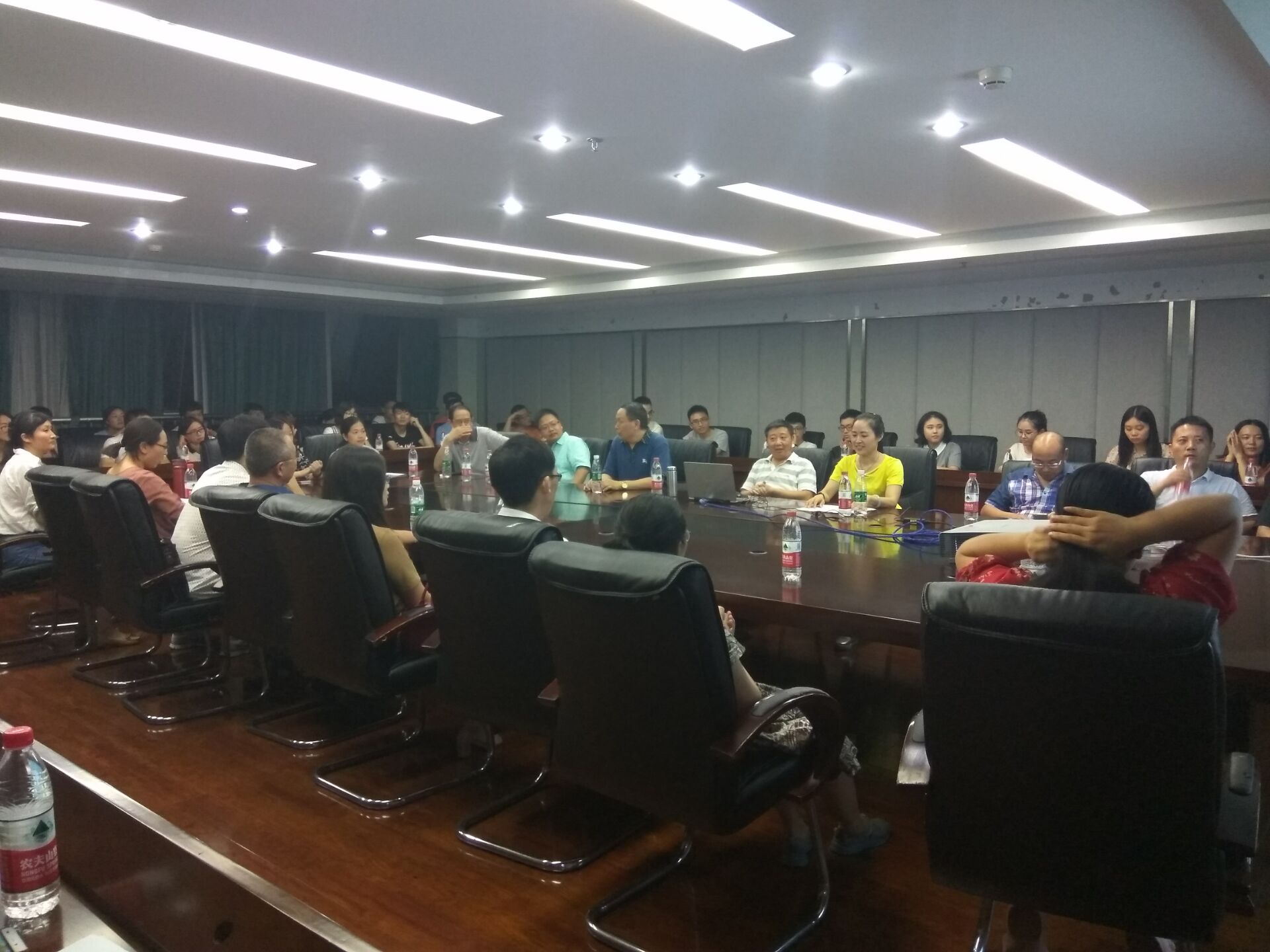 新葡的京集团8814召开2017级研究生新生开学典礼