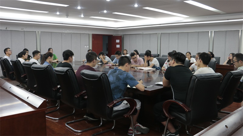 新葡的京集团8814第二届团学主干第一次培训会顺利举行